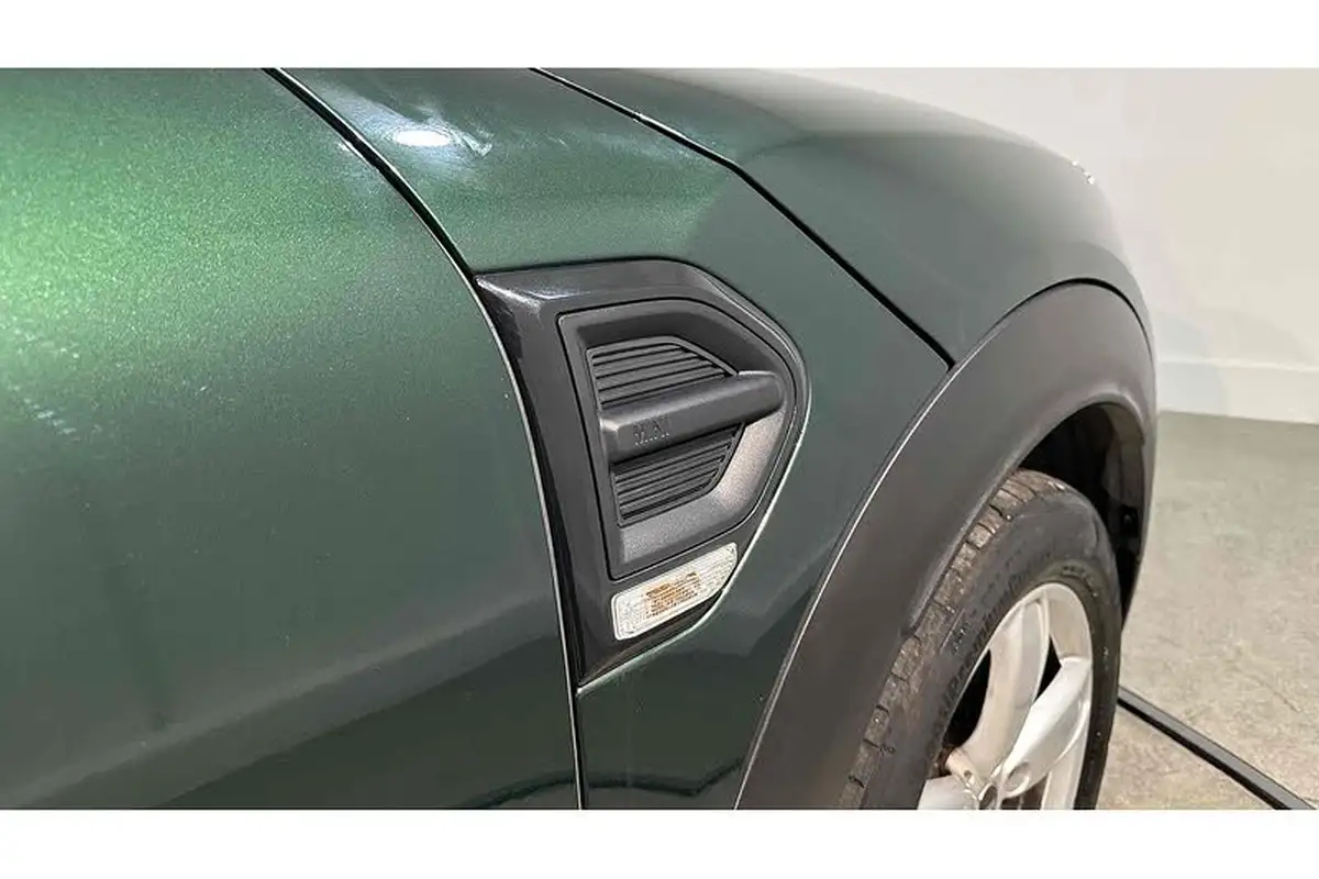 2018-mini-countryman-15-cooper-ss-auto-big-13