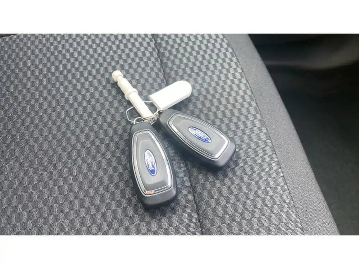 2023-ford-puma-suv-10-st-line-125ps-big-18