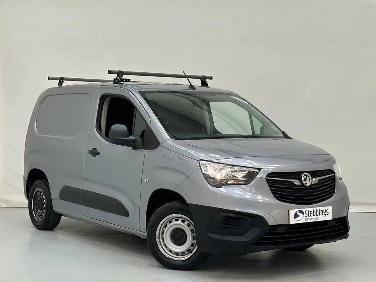 2019-vauxhall-combo-16cdti-edition-2000-100pseu6-big-0