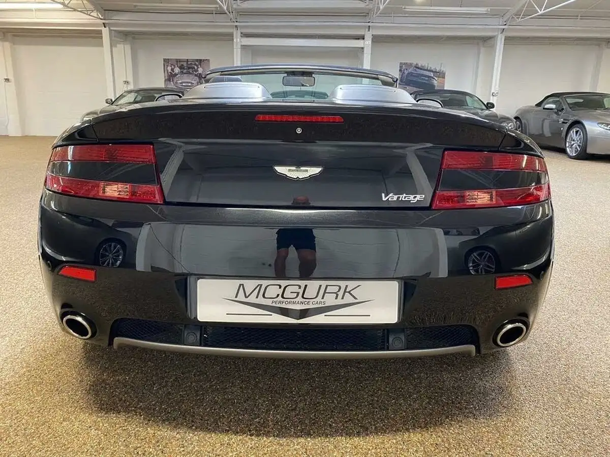 2012-aston-martin-vantage-47-vantage-n420-v8-roadster-convertible-big-5
