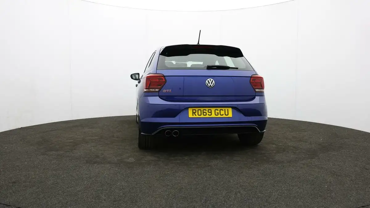 2019-volkswagen-polo-20-tsi-gti-big-34