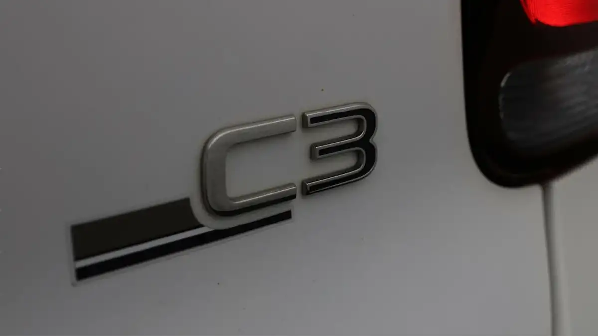 2020-citroen-c3-12-puretech-origins-83ps-big-20