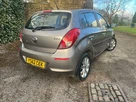 2012-hyundai-i20-14-style-99bhp-small-49