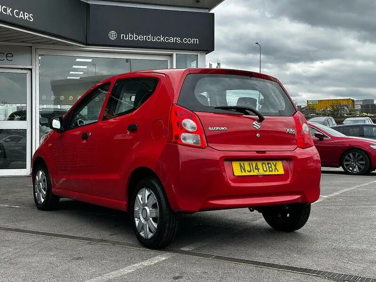 2014-suzuki-alto-10-sz3-big-6
