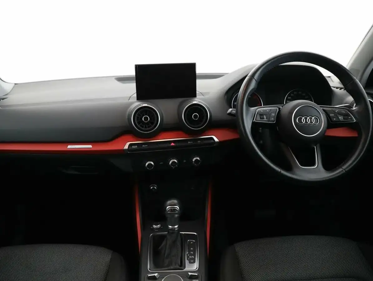 2020-audi-q2-16-30-tdi-sport-s-tronic-big-30