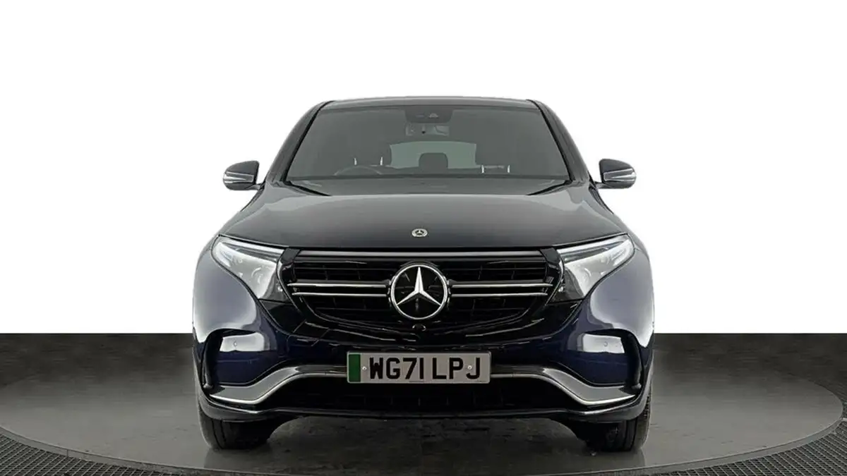 2022-mercedes-benz-eqc-e-eqc-400-amg-line-big-7