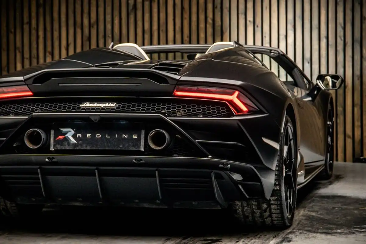 2023-lamborghini-huracan-52-evo-big-19