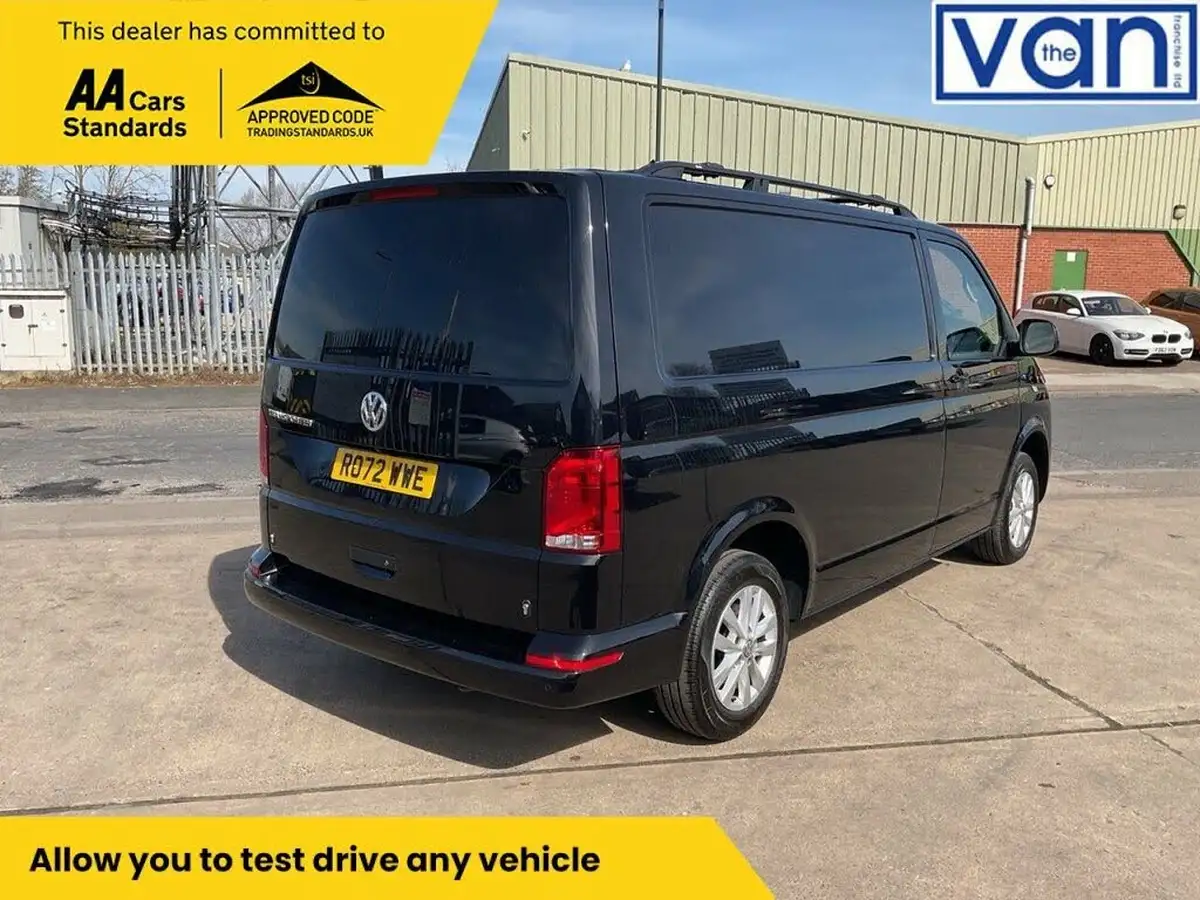 2022-volkswagen-transporter-20tdi-t28-highline-bmt-swb-110pseu6d-big-2