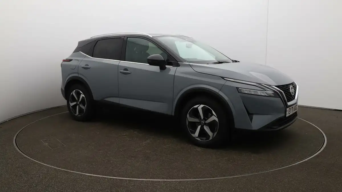 2021-nissan-qashqai-13-dig-t-premiere-edition-140ps-big-36