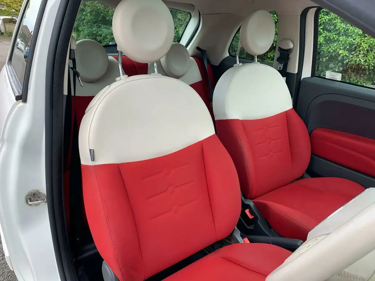 2011-fiat-500-12-lounge-big-10