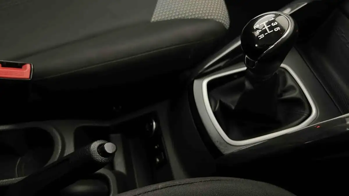 2017-ford-ecosport-10t-zetec-125ps-ss-big-18