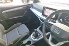 2022-seat-arona-10-tsi-fr-small-11