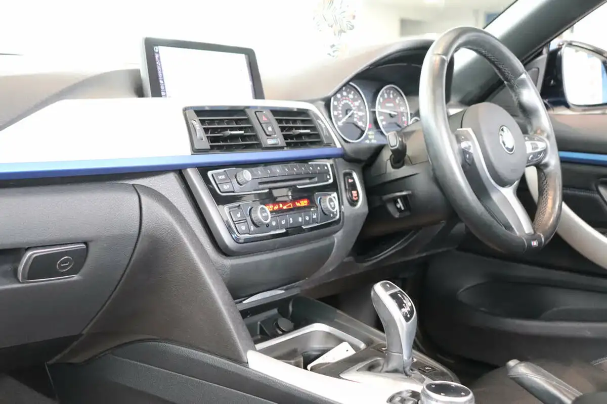 2014-bmw-4-series-20-428i-m-sport-convertible-2d-auto-big-33