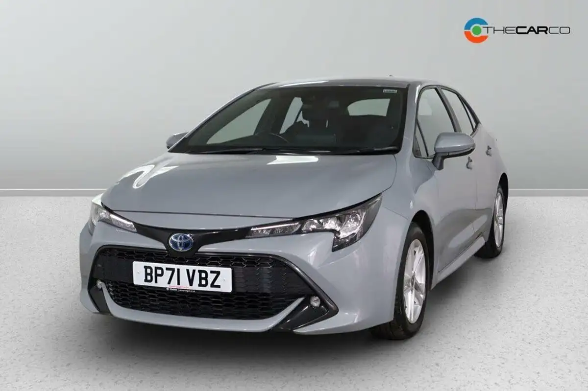 2022-toyota-corolla-18-vvt-i-icon-120bhp-trk-hatchback-5d-big-2