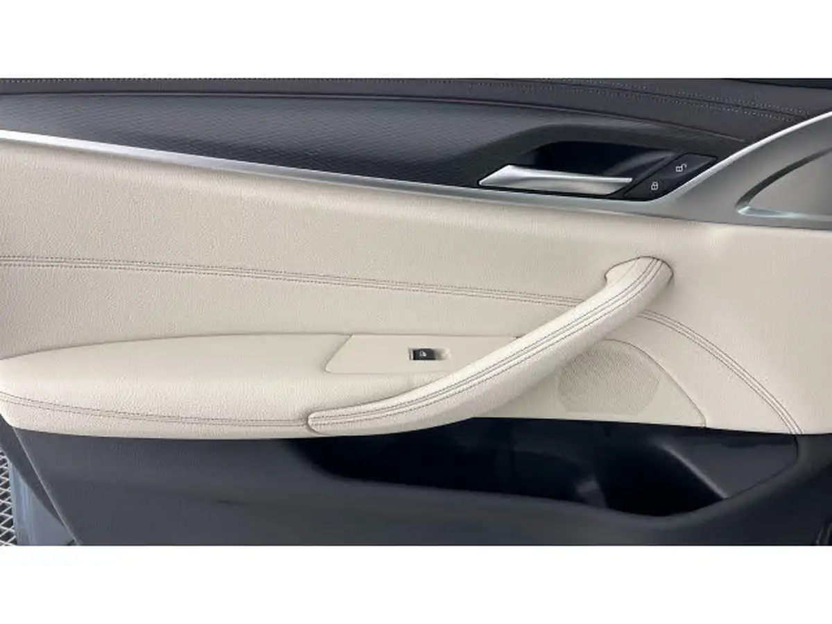 2021-bmw-5-series-20td-520d-xdrive-m-sport-mht-saloon-4d-big-26