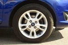 2016-ford-fiesta-10t-zetec-100ps-ecoboost-ss-5d-small-17