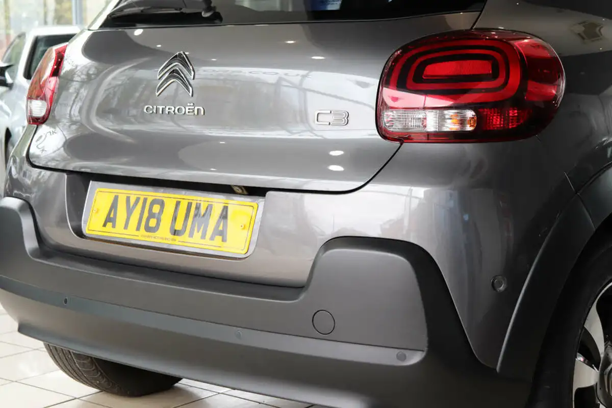 2018-citroen-c3-12-puretech-flair-110ps-ss-eat6-big-71