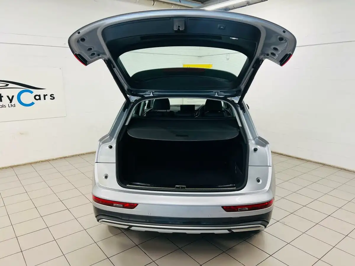 2021-audi-q5-20-45-tfsi-sportback-big-17