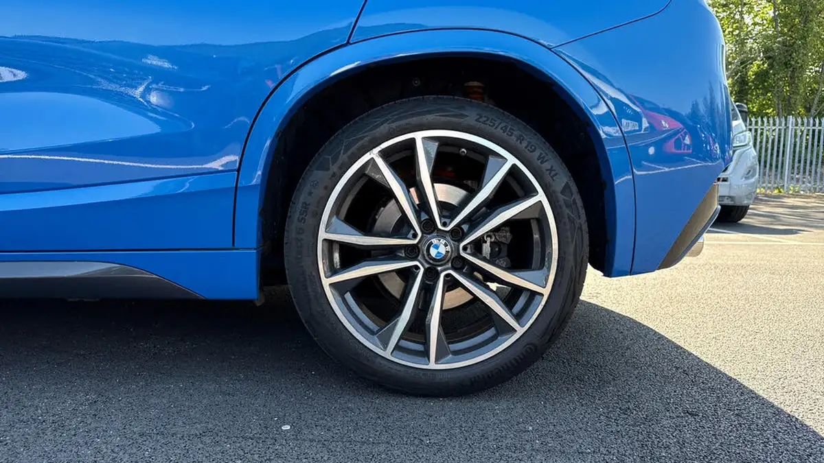 2021-bmw-x2-15-xdrive25e-m-sport-big-17