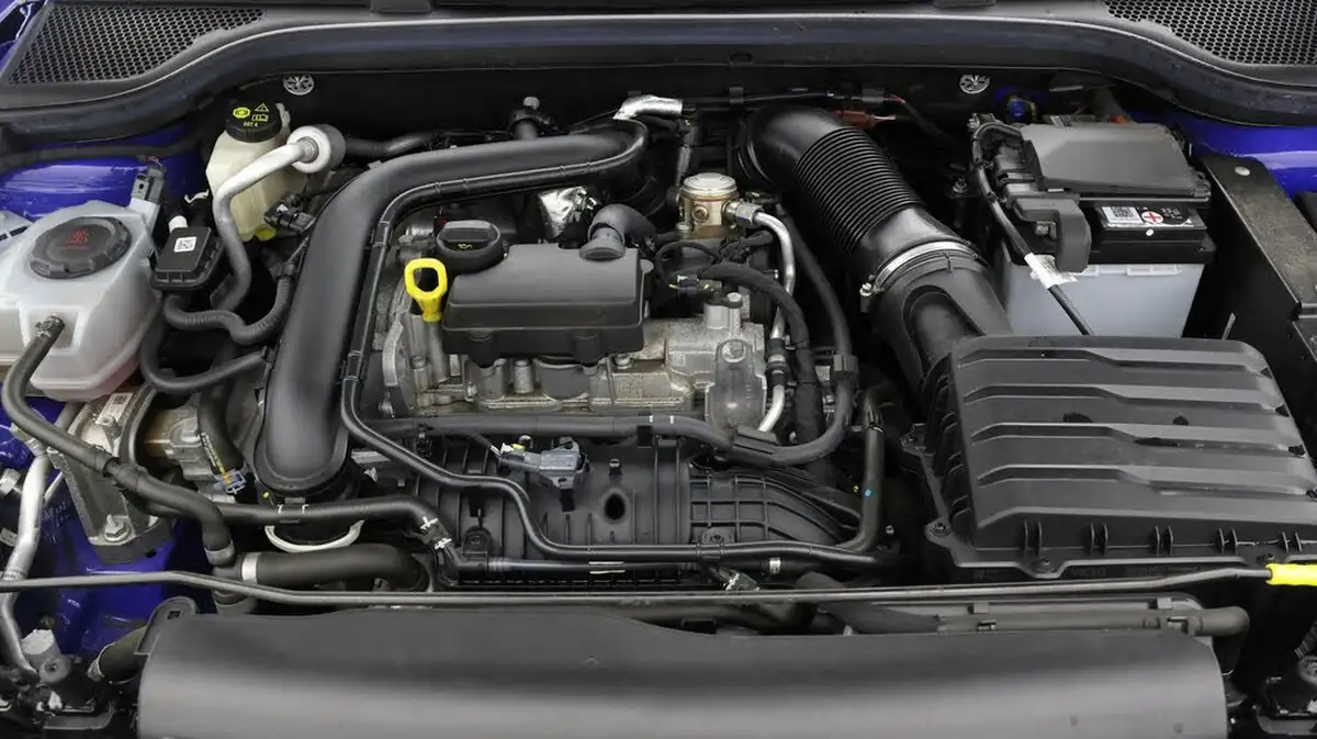 2022-skoda-kamiq-10-tsi-se-95ps-big-18