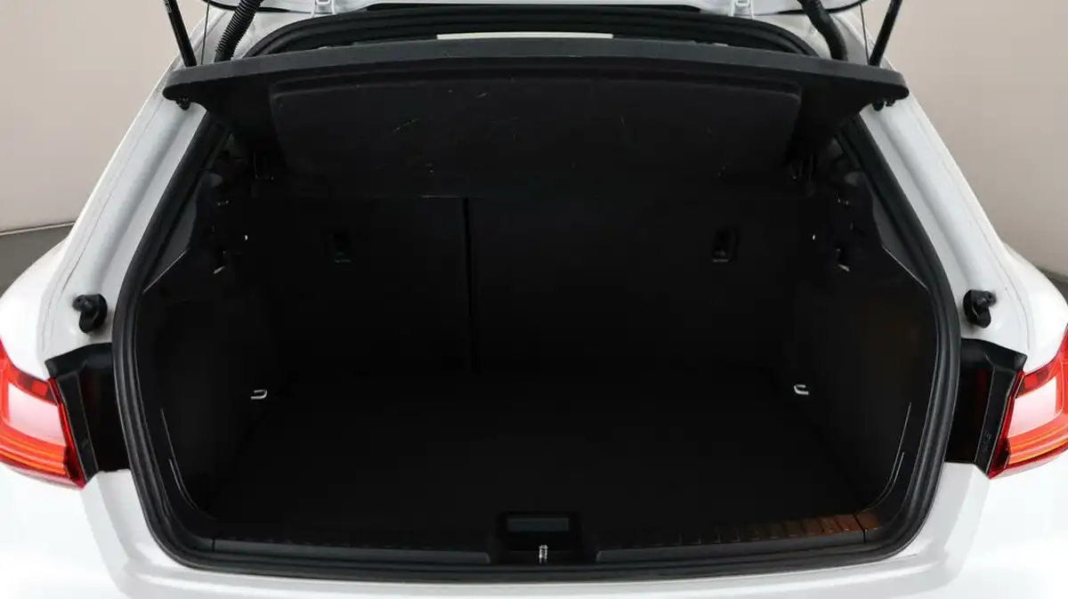 2023-audi-a1-10-25-tfsi-s-line-big-16
