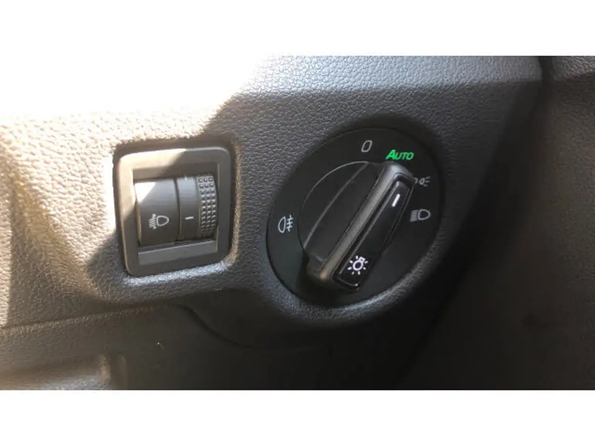 2021-skoda-kamiq-10-tsi-se-109ps-dsg-big-32