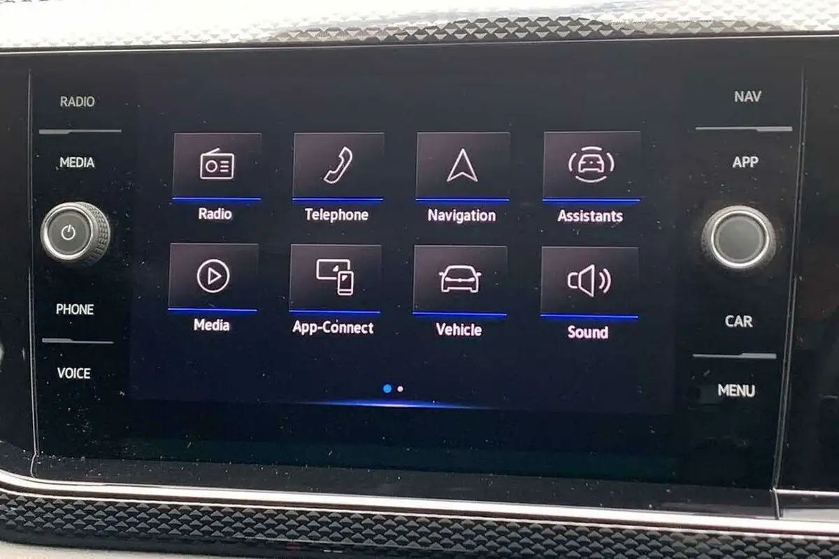 2022-volkswagen-polo-10-tsi-life-dsg-big-11