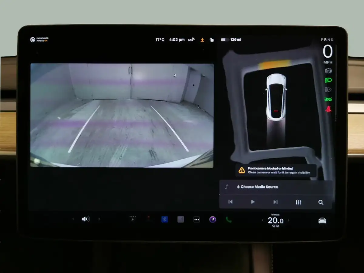 2023-tesla-model-y-e-rwd-big-6