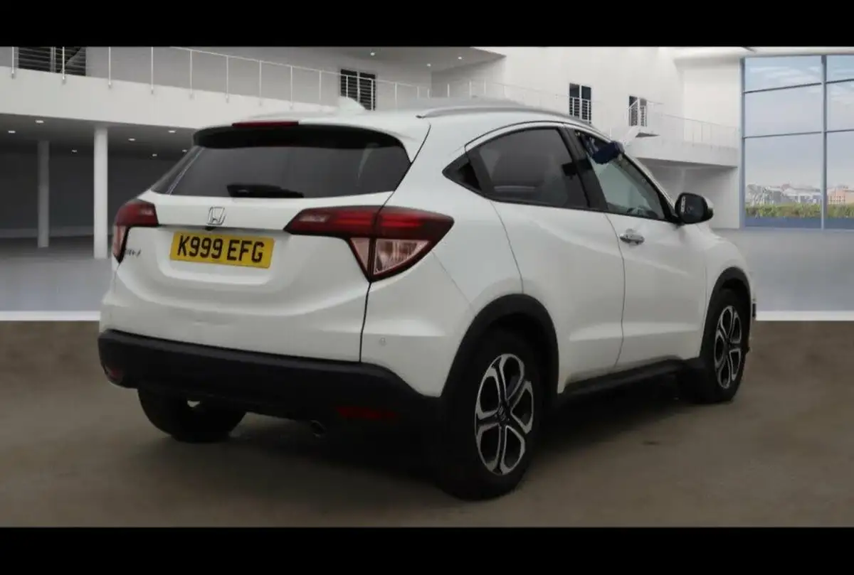 2015-honda-hr-v-16-i-dtec-ex-big-3