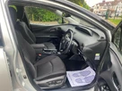 2019-toyota-prius-small-37