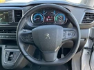 2023-peugeot-traveller-e-business-vip-long-small-24