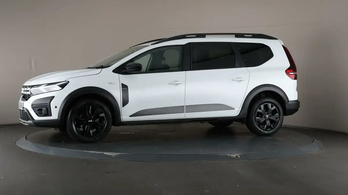 2023-dacia-jogger-10-tce-extreme-se-big-31