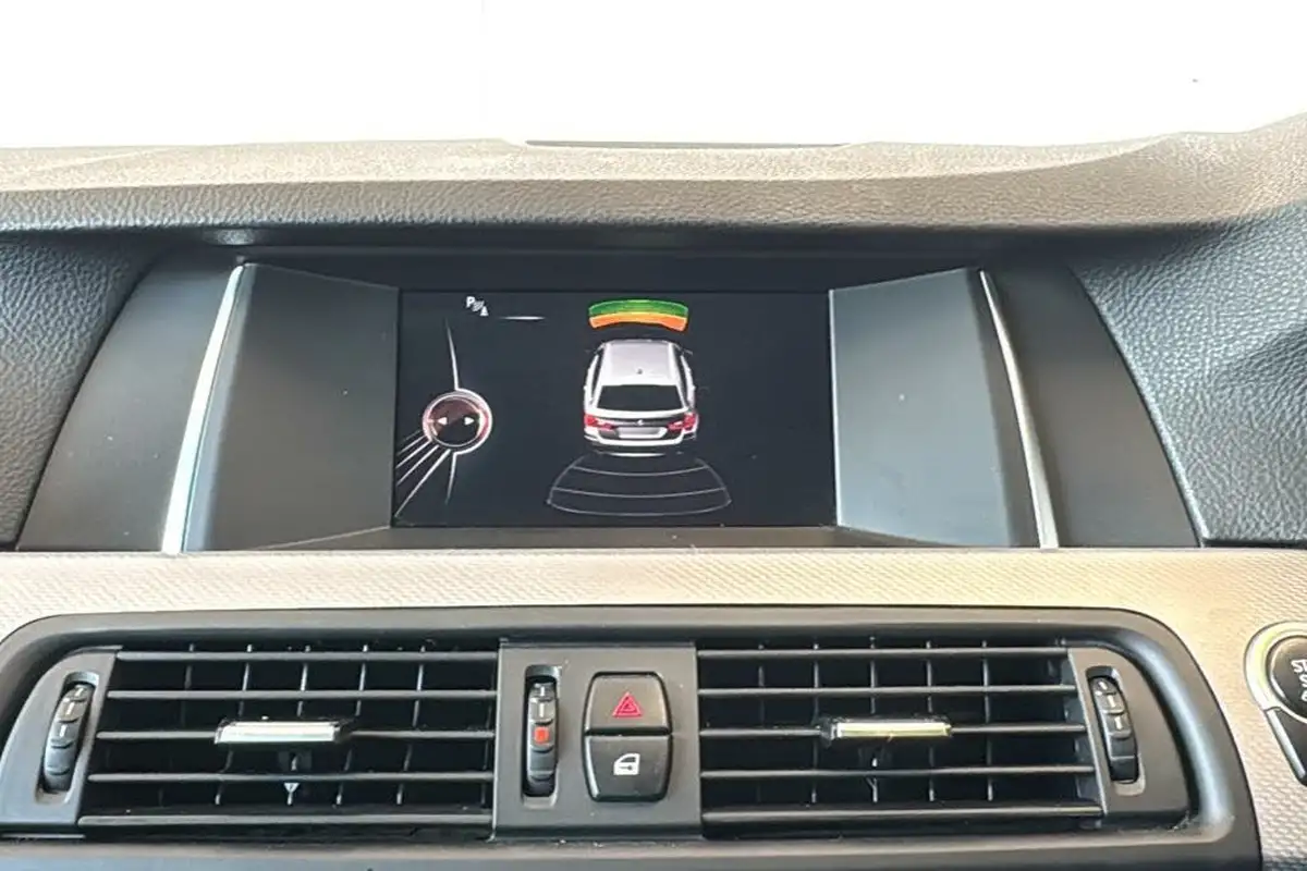 2016-bmw-5-series-20td-520d-m-sport-190bhp-touring-5d-auto-big-29