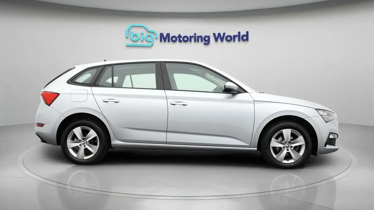 2023-skoda-scala-10-tsi-se-110ps-big-7