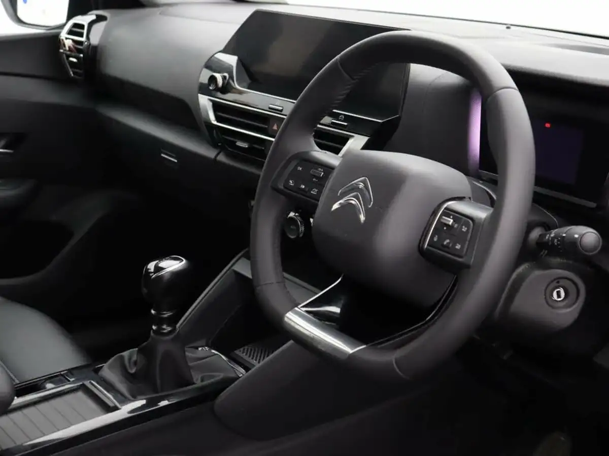 2024-citroen-c4-12-puretech-plus-130ps-ss-big-11