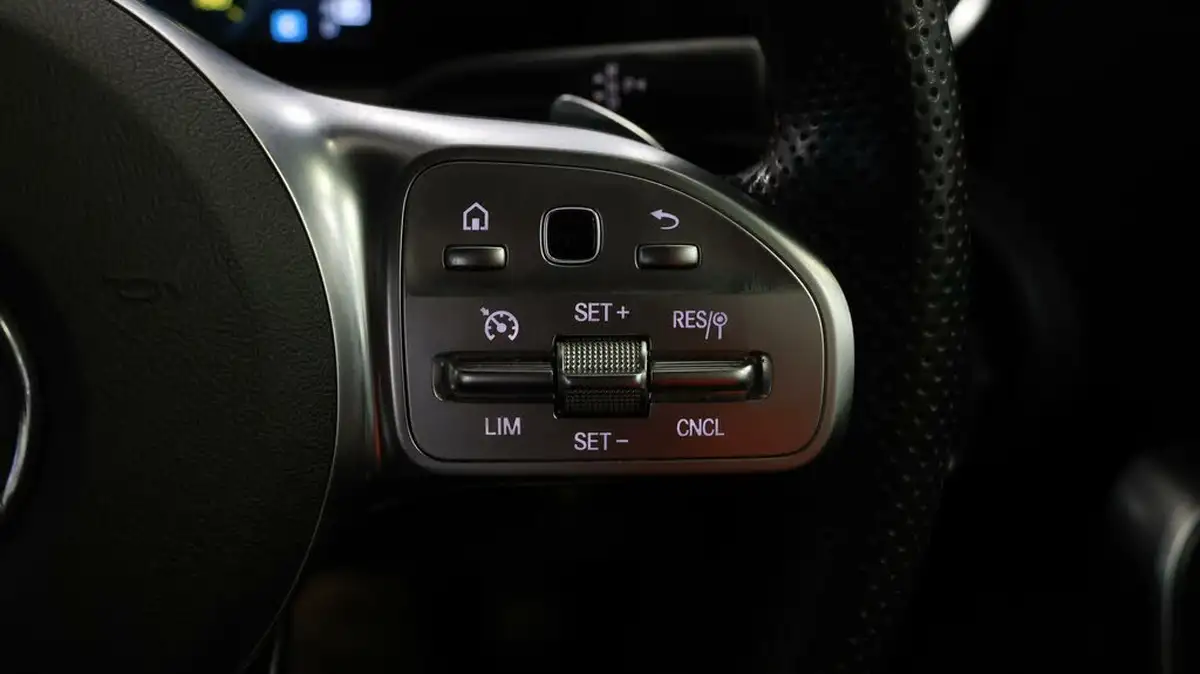 2019-mercedes-benz-a-class-13-a200-amg-line-hatchback-5d-7g-dct-big-22
