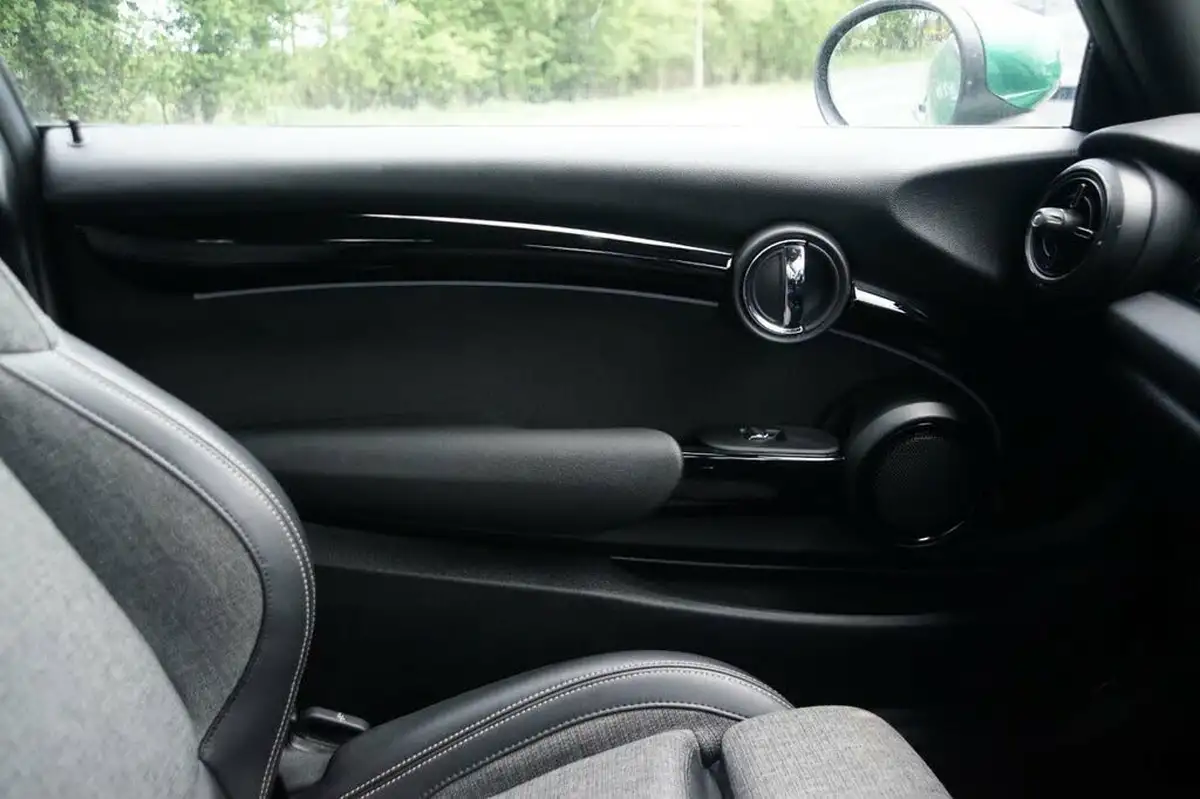 2021-mini-cooper-e-cooper-s-2-big-8