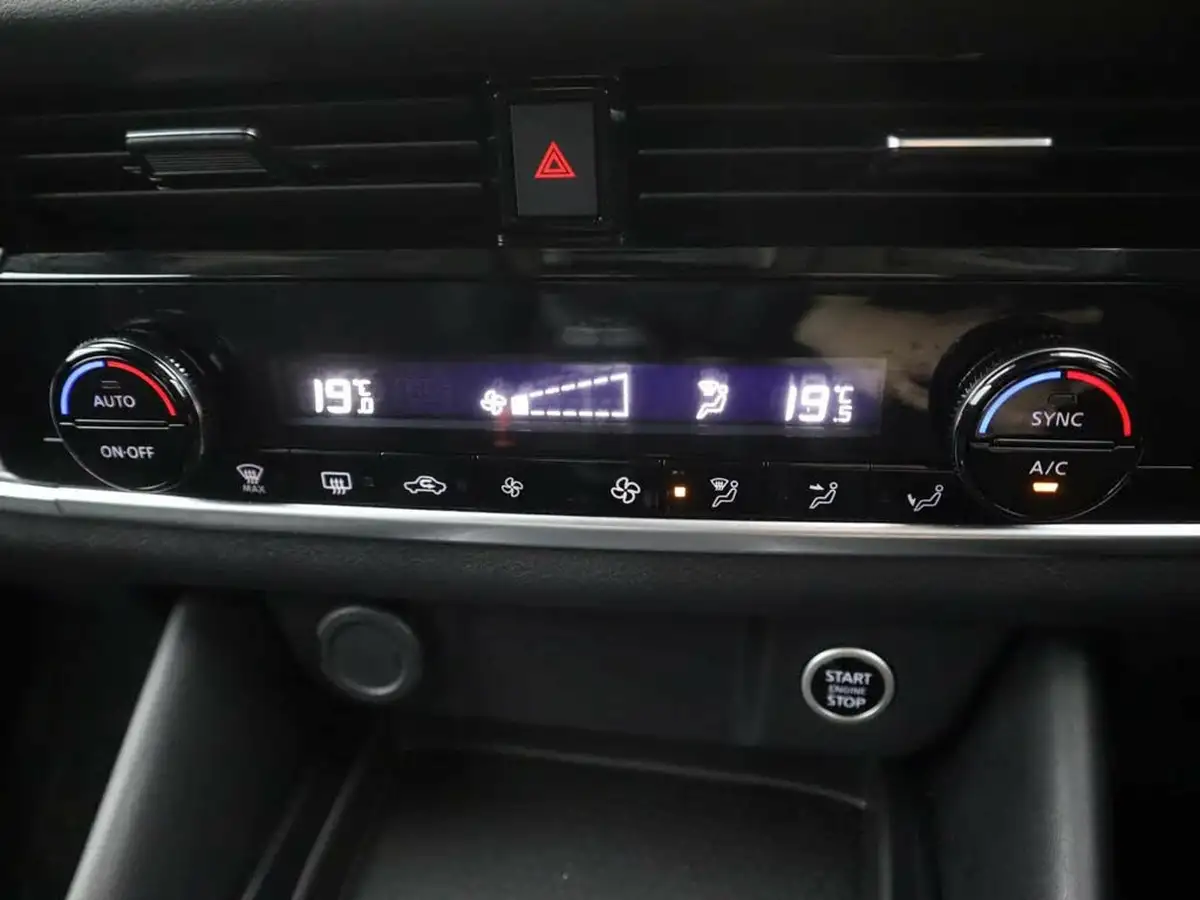 2024-nissan-qashqai-13-dig-t-n-connecta-140ps-big-18