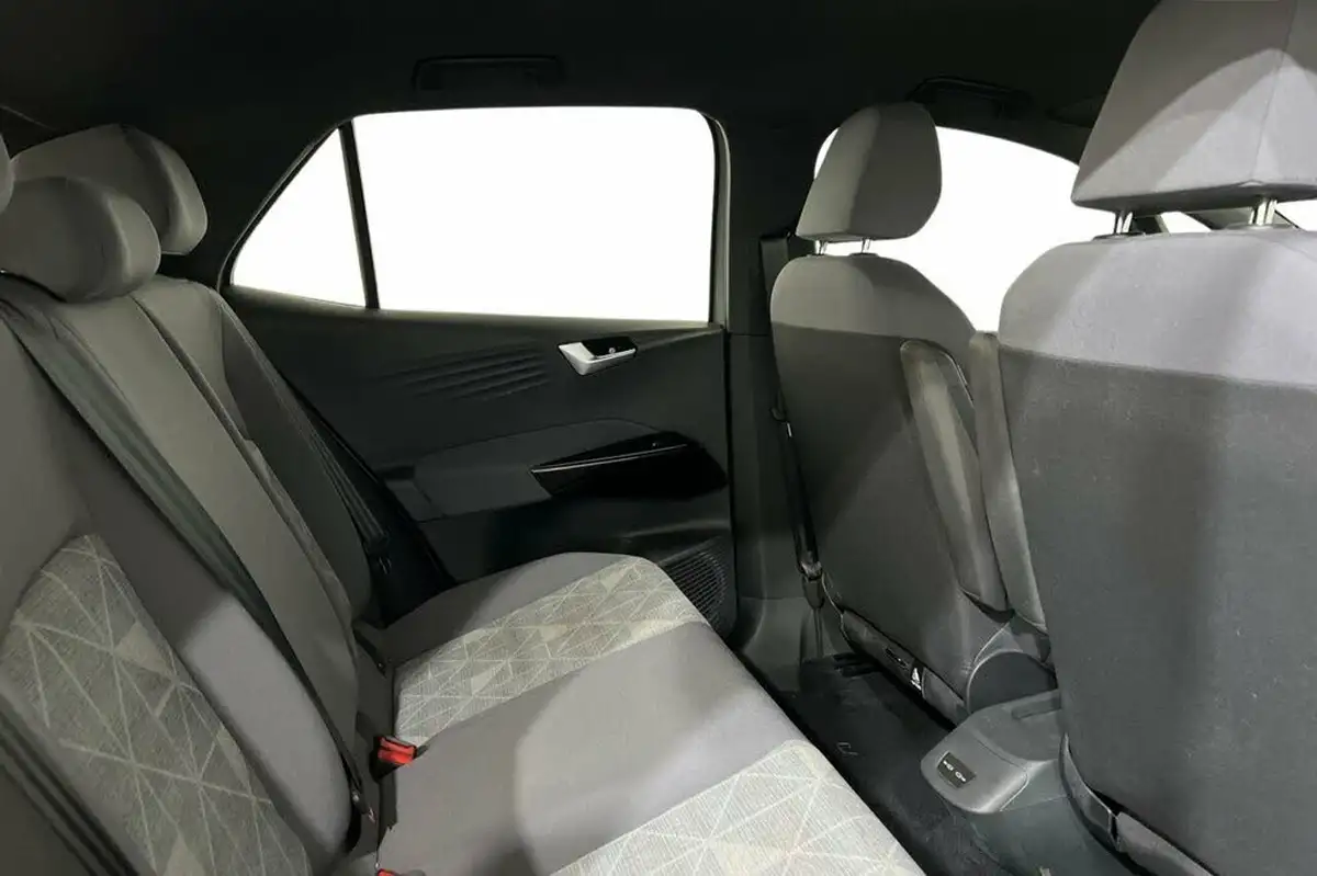 2021-volkswagen-id3-e-life-204ps-58kwh-pro-performance-big-7