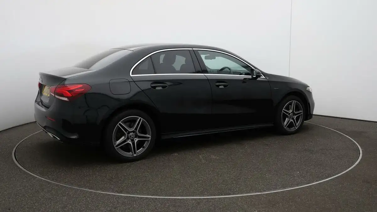 2021-mercedes-benz-a-class-13-a250e-amg-line-saloon-4d-big-43