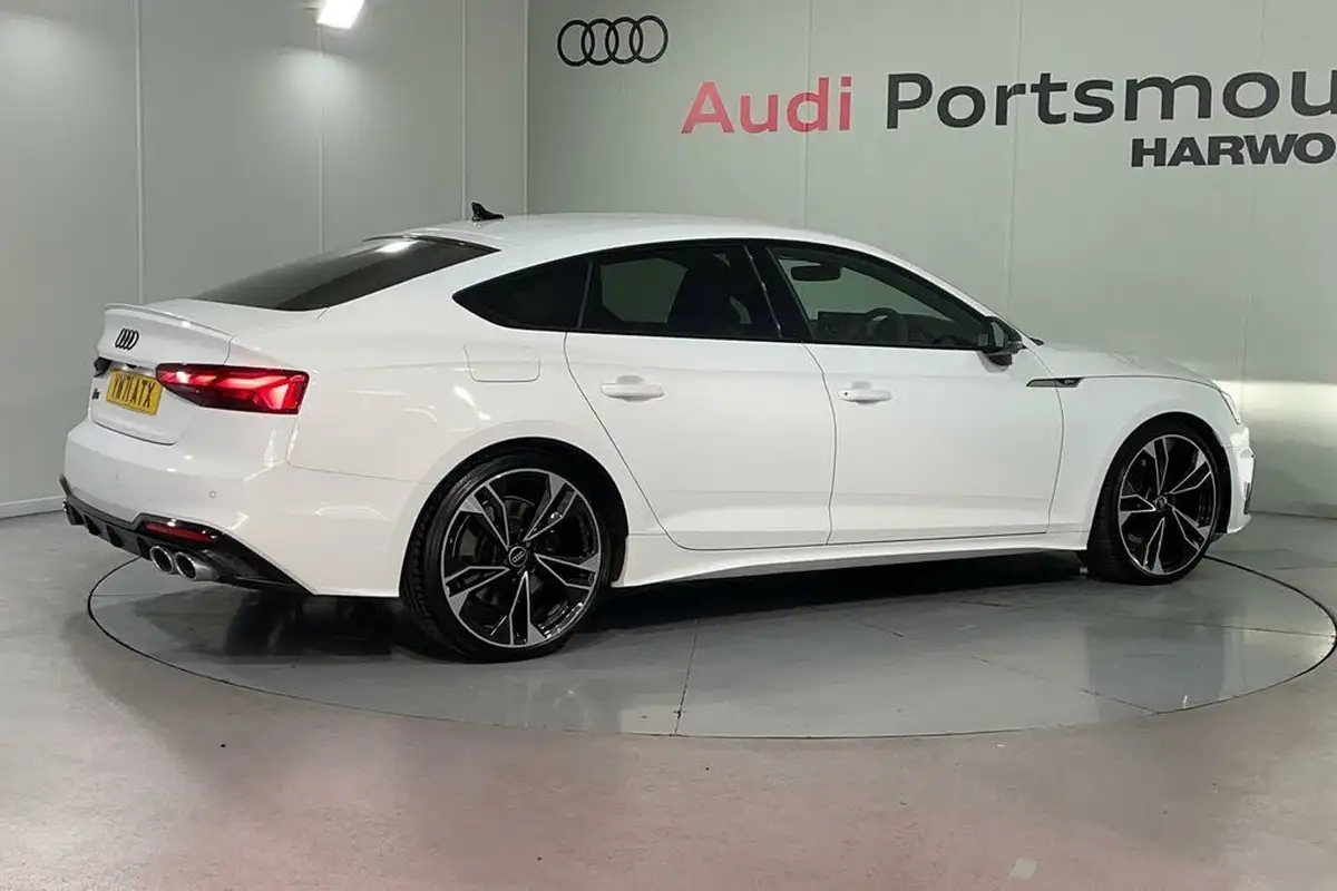 2022-audi-s5-30tdi-black-edition-sportback-5d-big-9