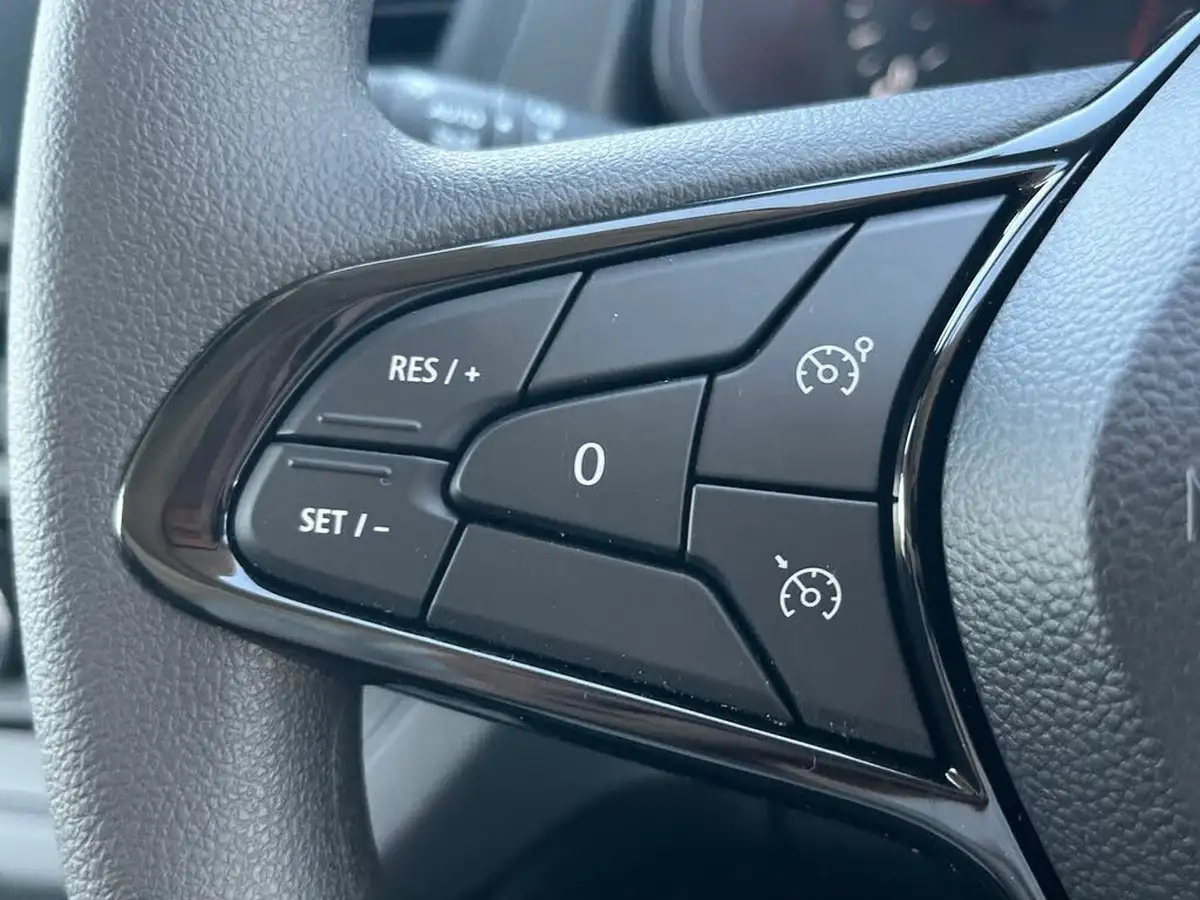 2024-renault-trafic-20dci-ll30-130-advance-panel-big-18