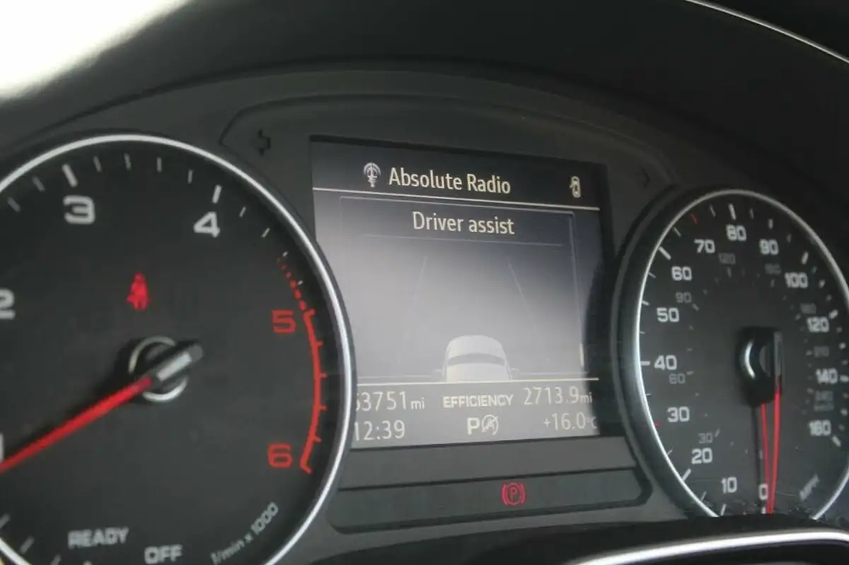 2017-audi-a4-avant-20-tdi-quattro-sport-big-19