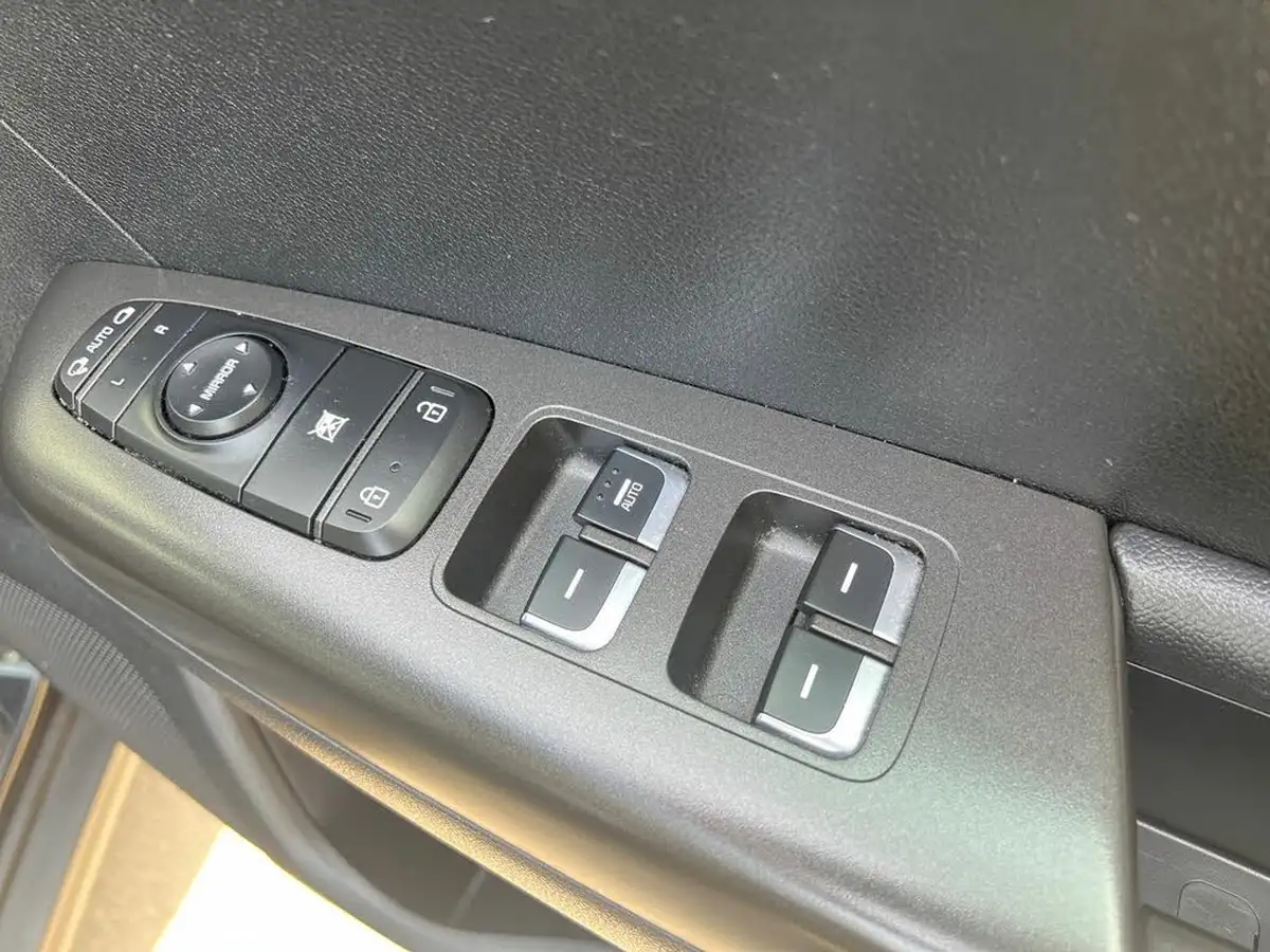 2019-kia-sportage-16-gdi-2-big-16