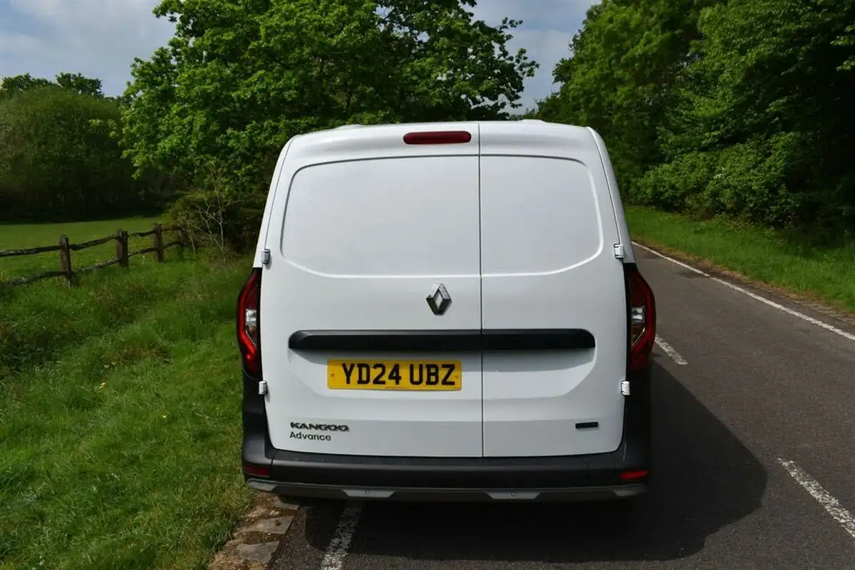 2024-renault-kangoo-e-ll21-e-tech-advance-rc-panel-big-5