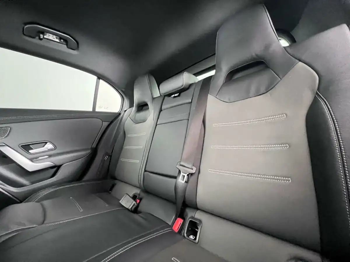 2020-mercedes-benz-a-class-20-a35-amg-premium-hatchback-5d-big-9