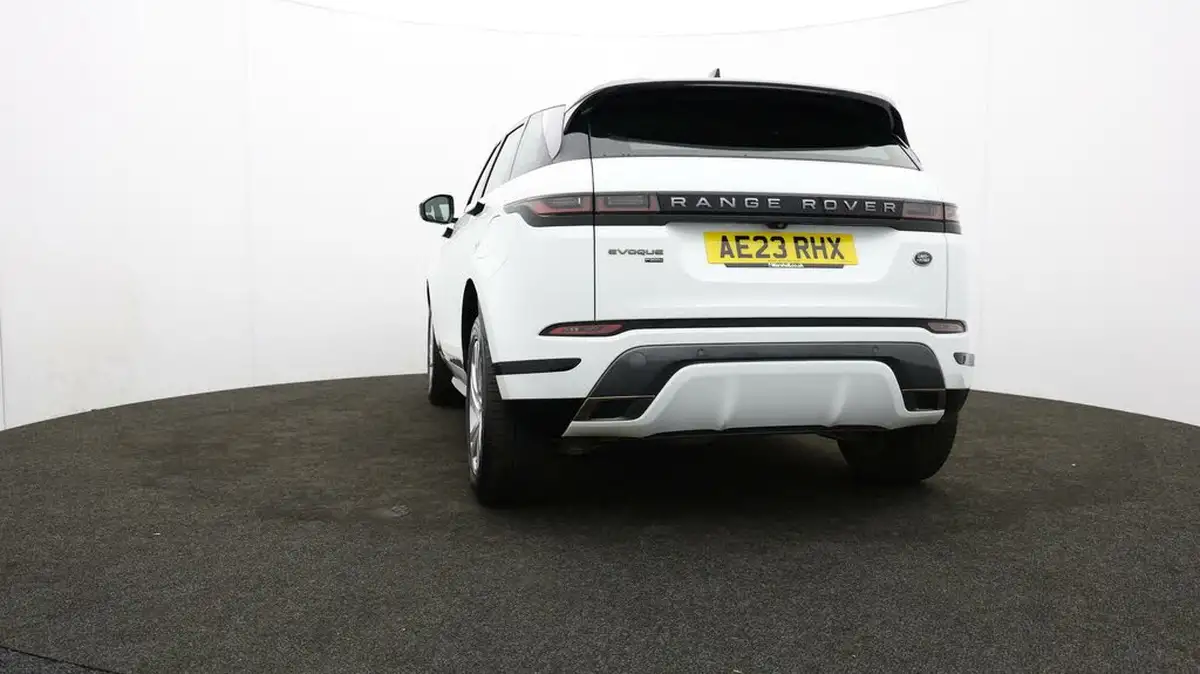 2023-land-rover-range-rover-evoque-15-p300e-r-dynamic-s-big-72
