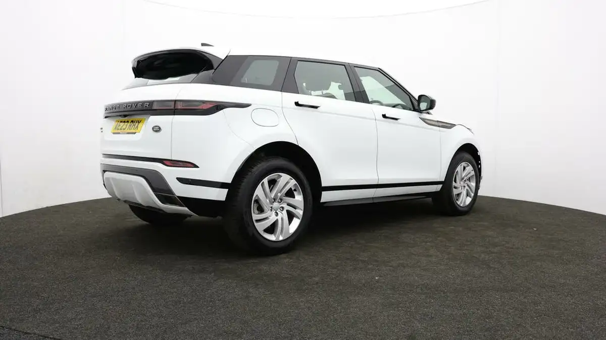 2023-land-rover-range-rover-evoque-15-p300e-r-dynamic-s-big-24
