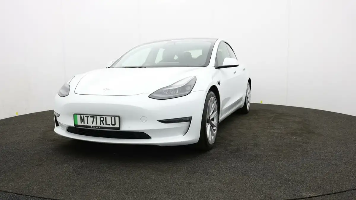 2021-tesla-model-3-e-long-range-awd-big-49