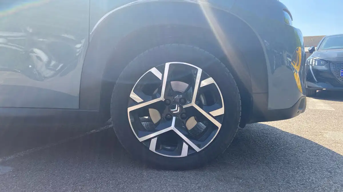 2023-citroen-c3-aircross-12-puretech-shine-plus-130ps-eat6-big-16
